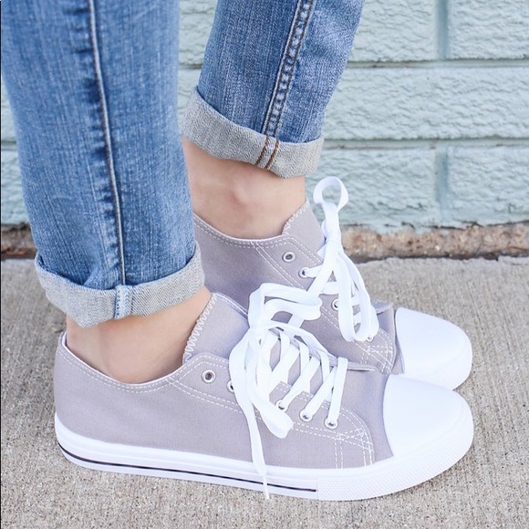 Shoes - SERA comfy sneakers - LT. GREY